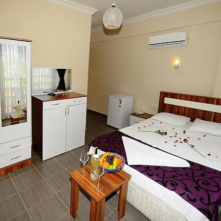 Hotel Feryil Li̇Man Fethiye Zewnętrze zdjęcie