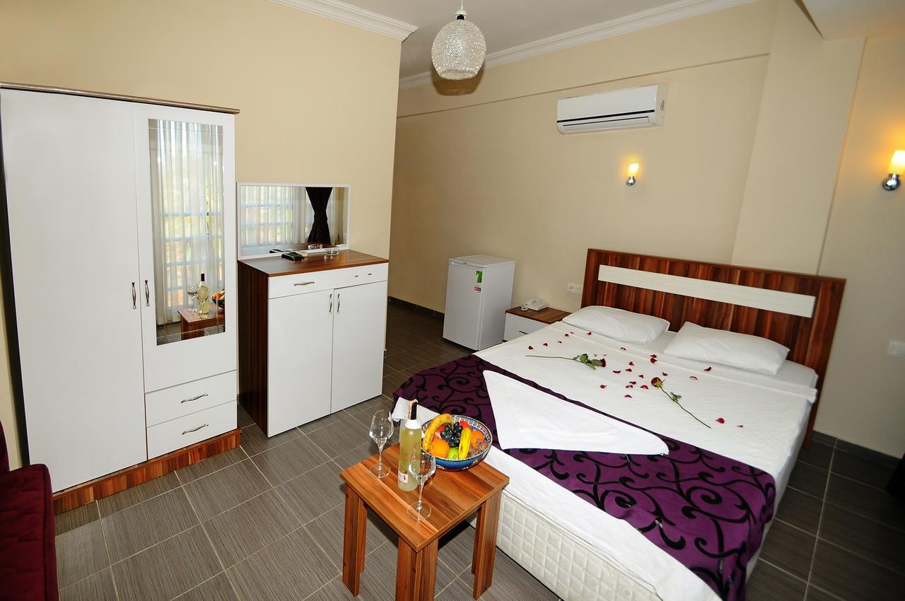 Hotel Feryil Li̇Man Fethiye Zewnętrze zdjęcie